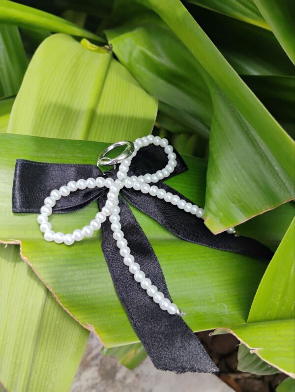 BIG bow Dangler - Image 4