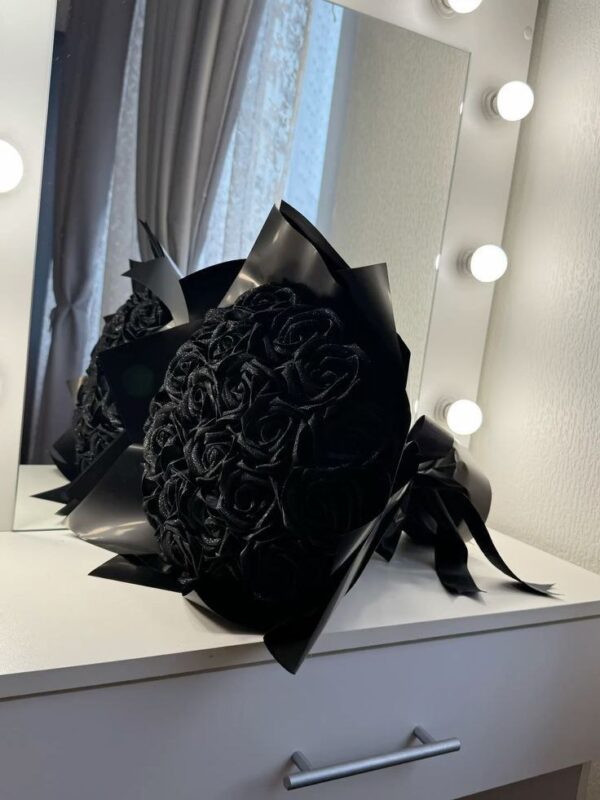 INFINITY ROSES SERIES - Image 5