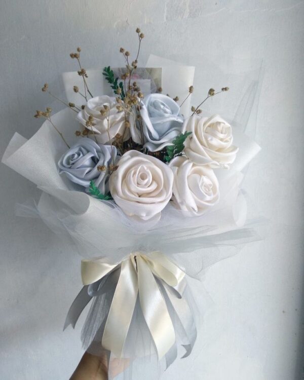 ETERNAL GRACE - BLUSH PINK ROSE BOUQUET