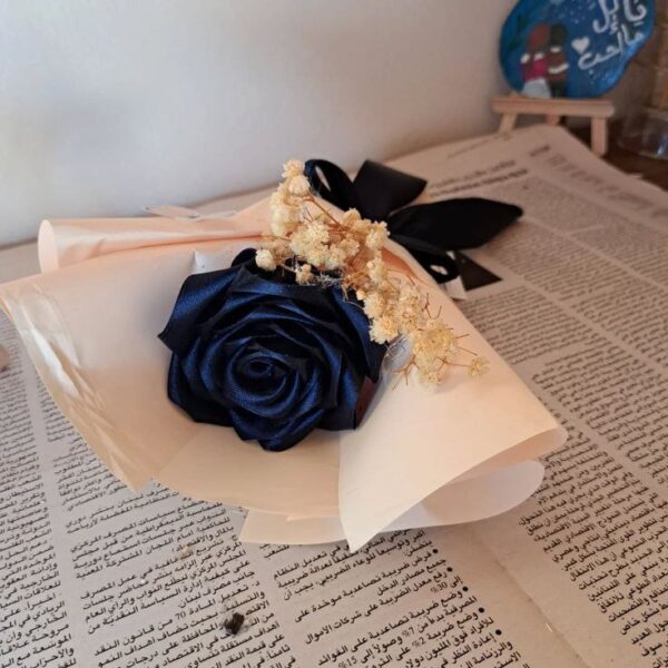 ELEGANT MINI BOUQUET - Image 2